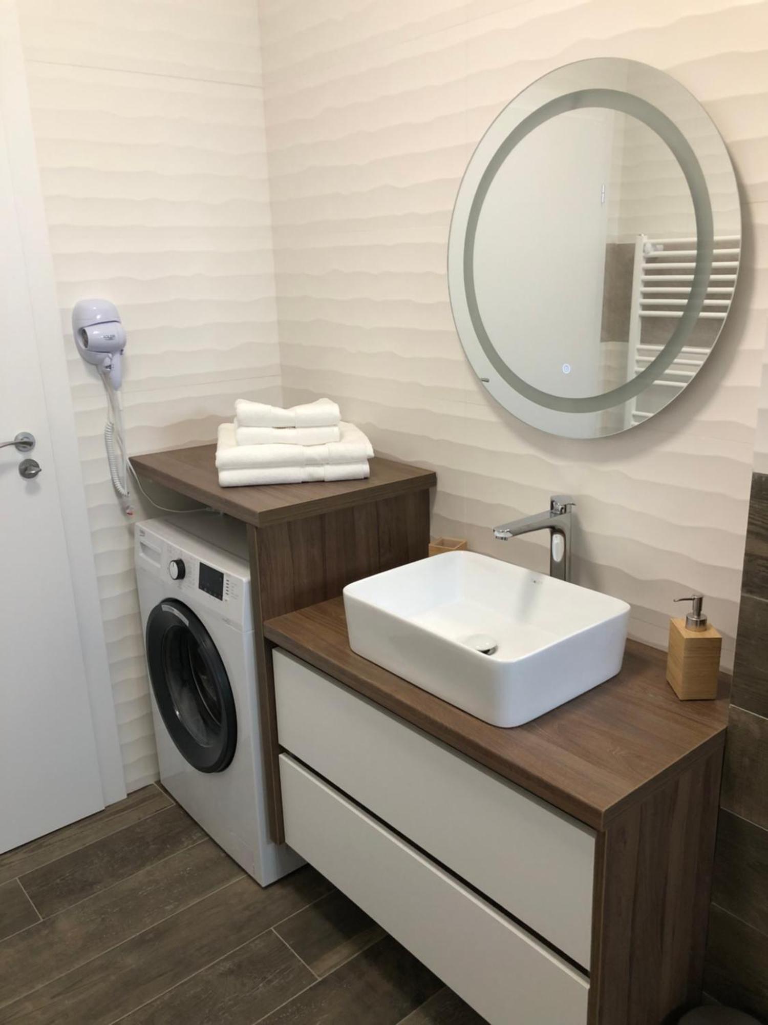 Zresidence Curtea de Argeş Esterno foto