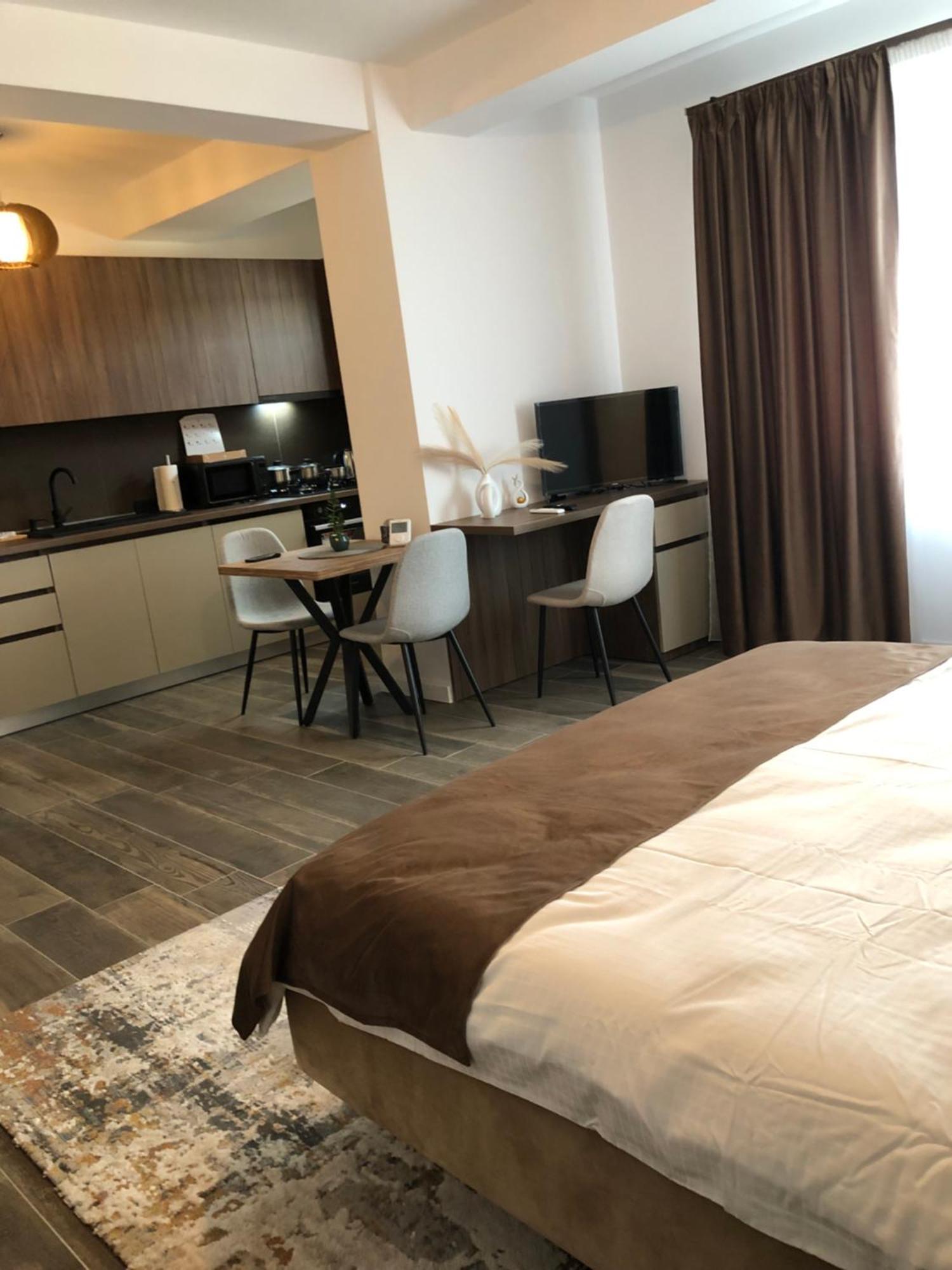 Zresidence Curtea de Argeş Esterno foto